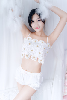 关晓彤被华晨宇做出了水